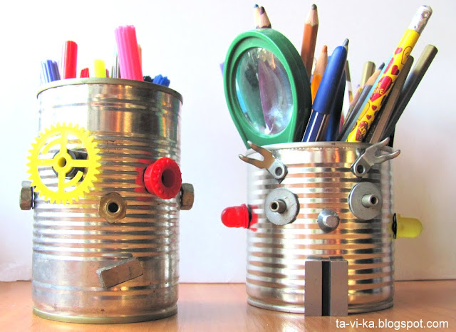 робот из консервных банок - карандашница tin can robots