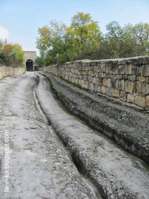 старинная дорога